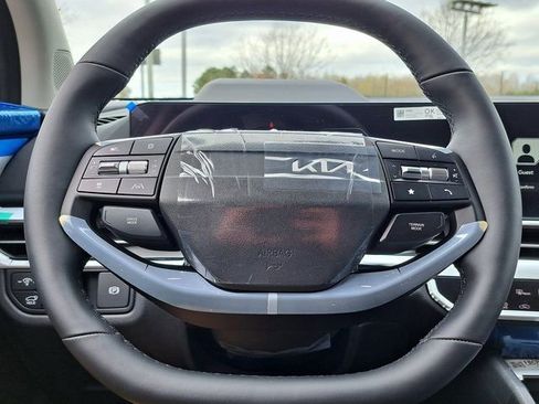 New 2026 Kia Sportage SX Prestige image 9