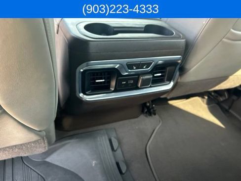 Used 2021 GMC Sierra 1500 SLT AWD/4WD image 44