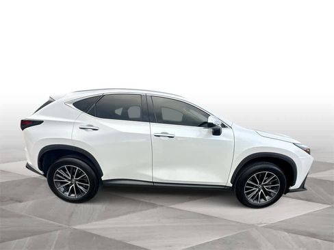 Used 2024 Lexus NX 250 FWD w/ Premium Package image 9