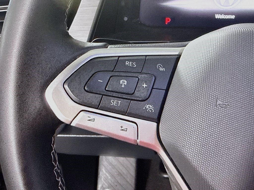 Used 2026 Volkswagen Atlas Cross Sport SE FWD image 13