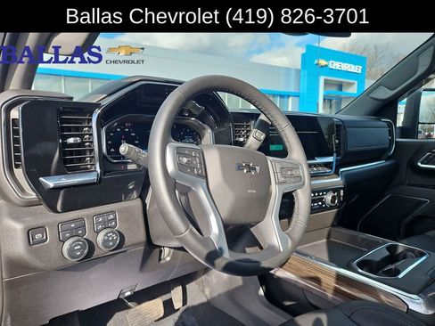 Certified 2025 Chevrolet Silverado 2500 LT w/ Trail Boss Package image 10
