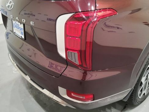 Used 2022 Hyundai Palisade Calligraphy image 13