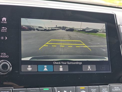 Used 2023 Lexus GX 460 Premium w/ Premium Package image 20