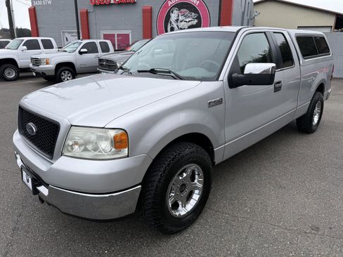 Used 2005 Ford F150 XLT image 1