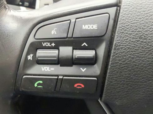 Used 2015 Hyundai Genesis 5.0 image 21