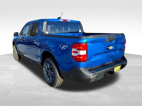 New 2025 Ford Maverick XLT w/ XLT Luxury Package FWD image 5