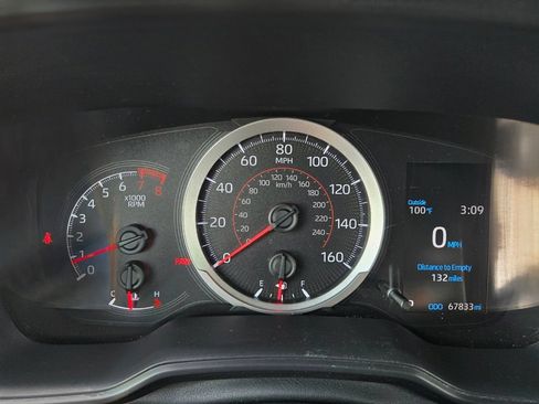 Used 2020 Toyota Corolla SE FWD image 27