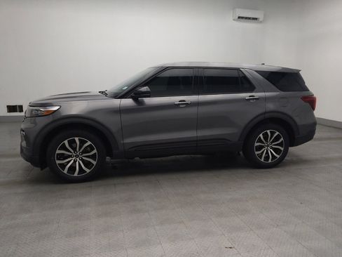 Used 2021 Ford Explorer ST w/ Equipment Group 401A AWD/4WD image 2