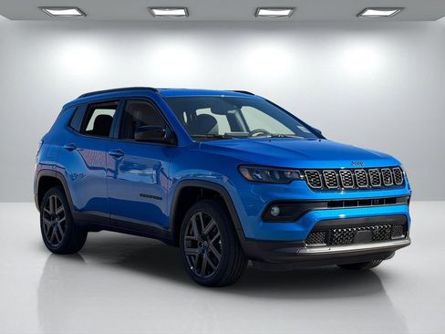 New 2026 Jeep Compass Latitude AWD/4WD image 8