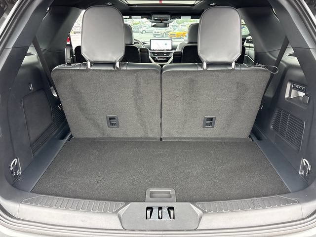 Certified 2026 Ford Explorer Tremor w/ Tremor Ultimate Package AWD/4WD image 9