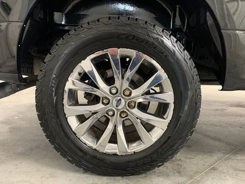 Used 2016 Ford F150 XLT w/ Equipment Group 302A Luxury AWD/4WD image 9
