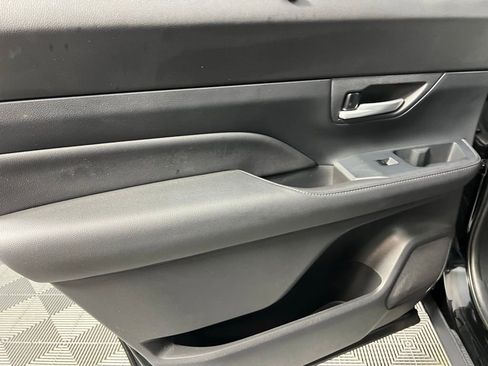 Used 2024 Toyota Grand Highlander AWD Hybrid image 28