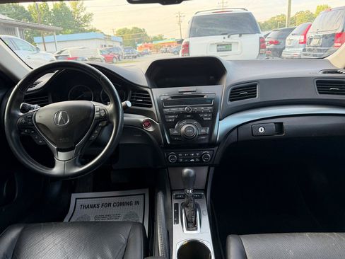 Used 2014 Acura ILX Hybrid w/ Technology Package FWD image 10