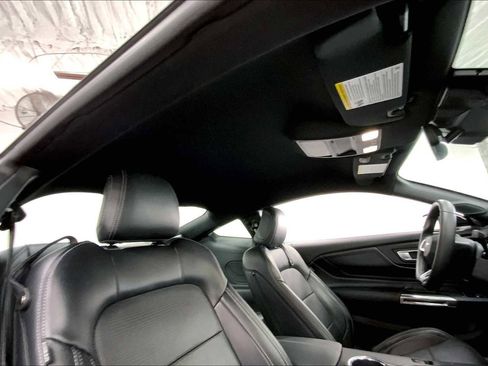 Used 2024 Ford Mustang Premium image 12