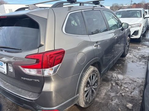 Used 2019 Subaru Forester Limited image 9