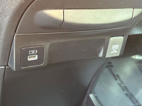 Used 2023 Honda Odyssey EX-L image 27