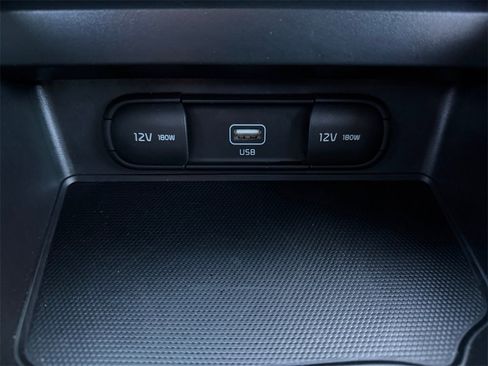 Used 2020 Kia Soul S image 27