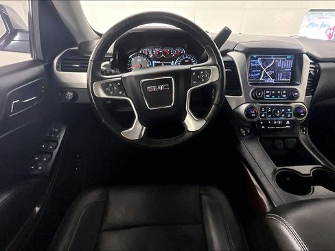 Used 2018 GMC Yukon SLT w/ Open Road Package image 6