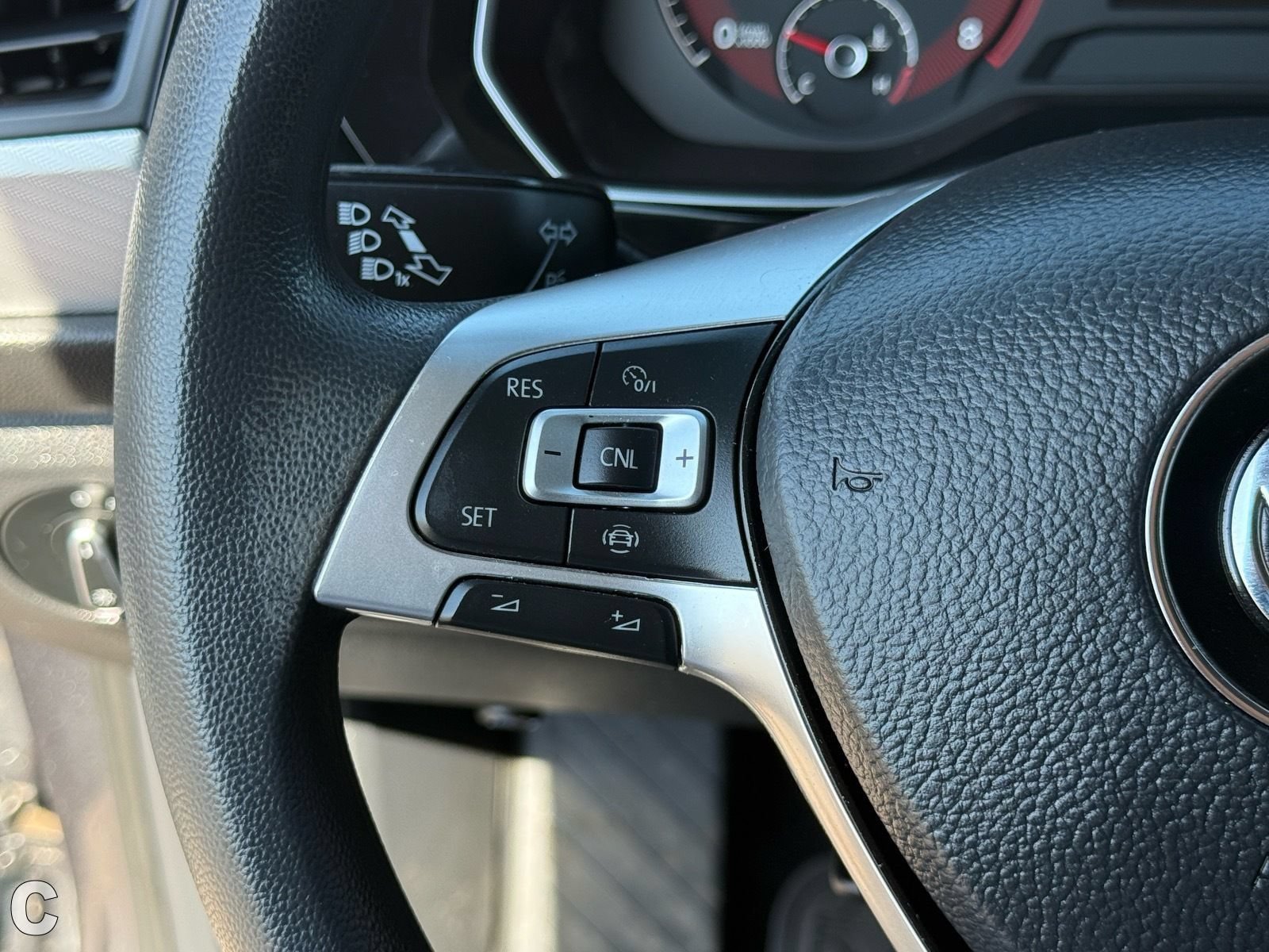 Used 2021 Volkswagen Jetta R-Line FWD image 15
