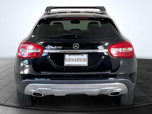 Used 2017 Mercedes-Benz GLA 250 image 4
