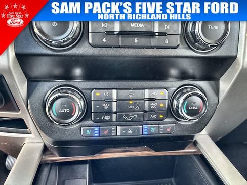 Used 2020 Ford F150 Lariat RWD image 28