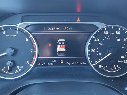 Used 2025 Nissan Rogue SV AWD/4WD image 11
