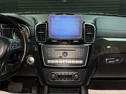 Used 2017 Mercedes-Benz GLS 550 GLS 550 Sport Utility 4D w/ Driver Assistance Package image 32