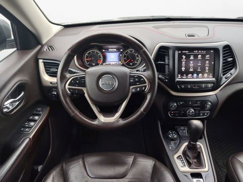 Used 2014 Jeep Cherokee Trailhawk image 19