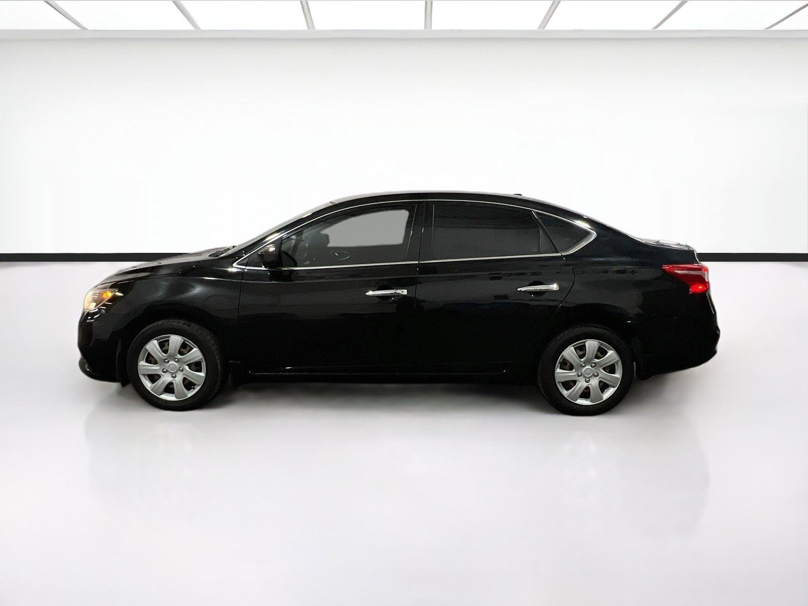 Used 2016 Nissan Sentra SV w/ Protection Package FWD image 21