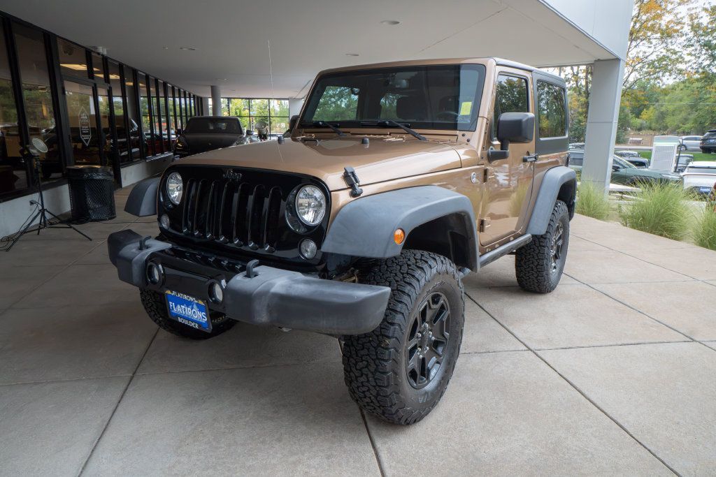 Used 2015 Jeep Wrangler Sport AWD/4WD image 3
