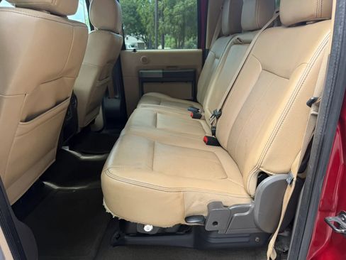 Used 2015 Ford F250 Lariat w/ Lariat Ultimate Package AWD/4WD image 10