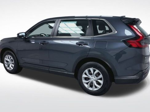 Used 2023 Honda CR-V LX image 9