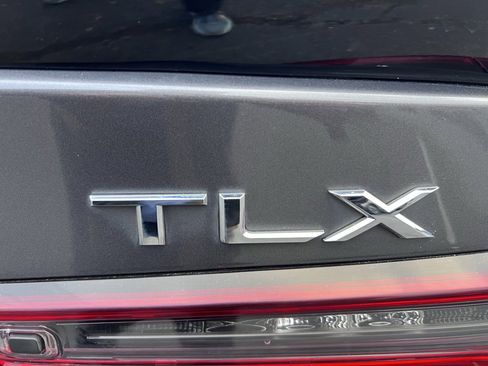 Used 2022 Acura TLX SH-AWD w/ A-SPEC Pkg image 9