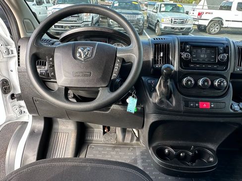Used 2018 RAM ProMaster 1500 w/ Premium Appearance Group image 16