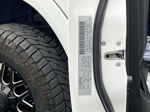 Certified 2019 RAM 2500 Big Horn AWD/4WD image 28