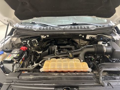 Used 2018 Ford F150 XLT AWD/4WD image 25