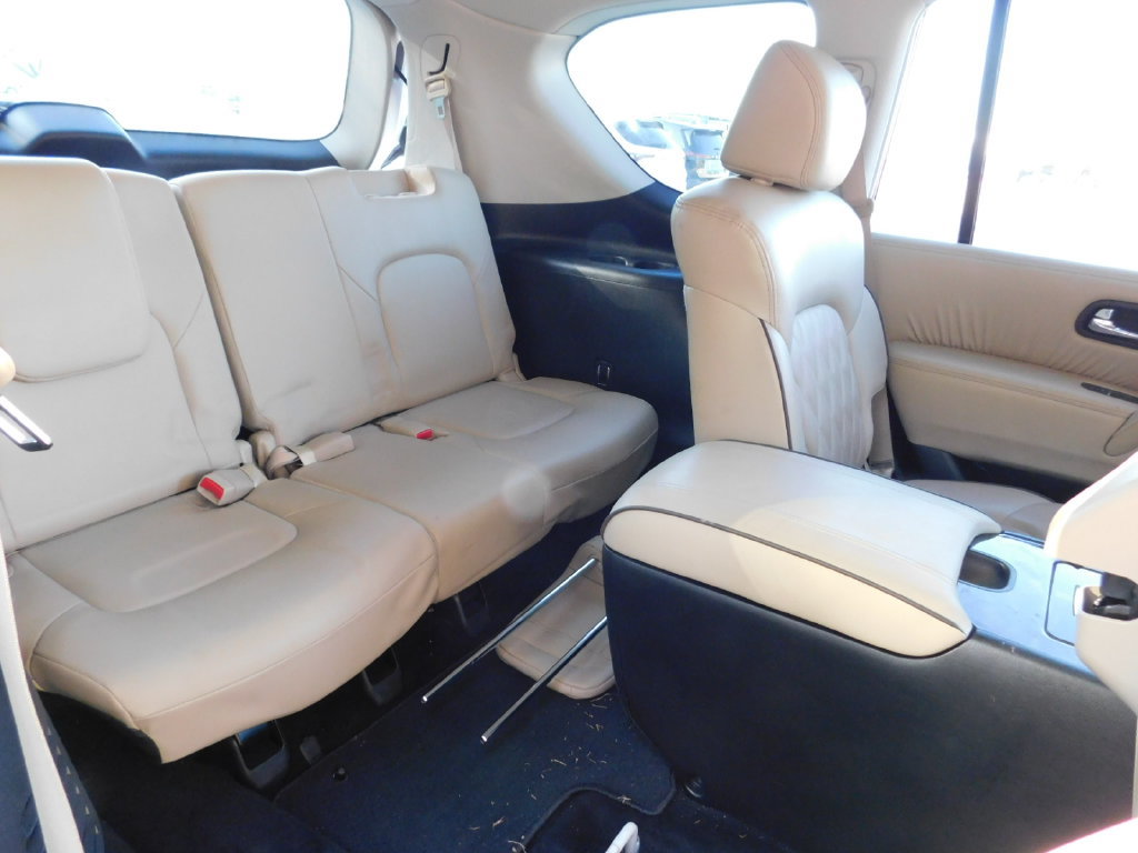 Used 2024 Nissan Armada Platinum w/ Captain's Chairs Package AWD/4WD image 5