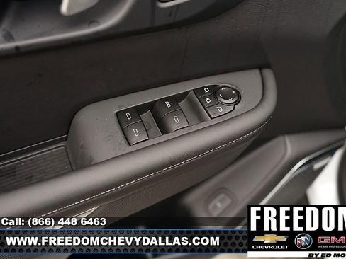 New 2025 Buick Enclave Preferred w/ LPO, Floor Liner Package image 40