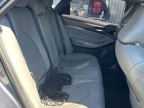 Used 2019 Toyota Avalon Limited w/ Advanced Safety Package FWD image 23