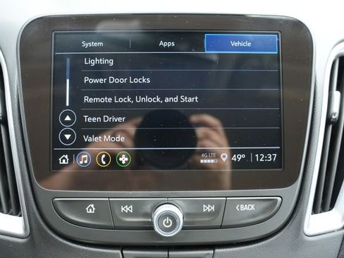 Used 2025 Chevrolet Malibu LS w/ Driver Confidence Package FWD image 23