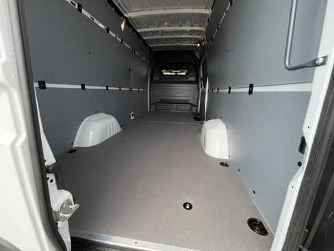 New 2025 Mercedes-Benz Sprinter 2500 image 9