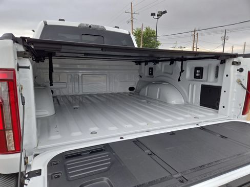 Used 2025 Ford F150 Raptor AWD/4WD image 12