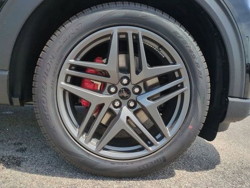 New 2026 Ford Explorer ST-Line RWD image 11