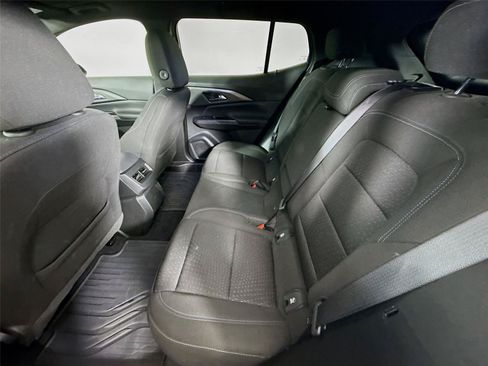 Used 2025 Chevrolet Equinox EV LT w/ LPO, All-Weather Mat Package FWD image 12