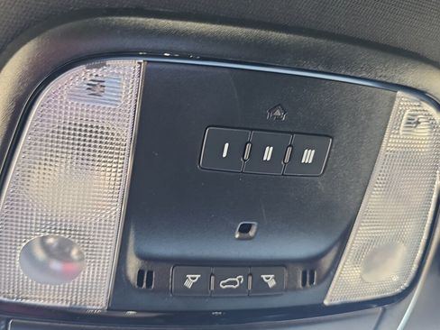 Used 2025 Dodge Durango GT AWD/4WD image 27