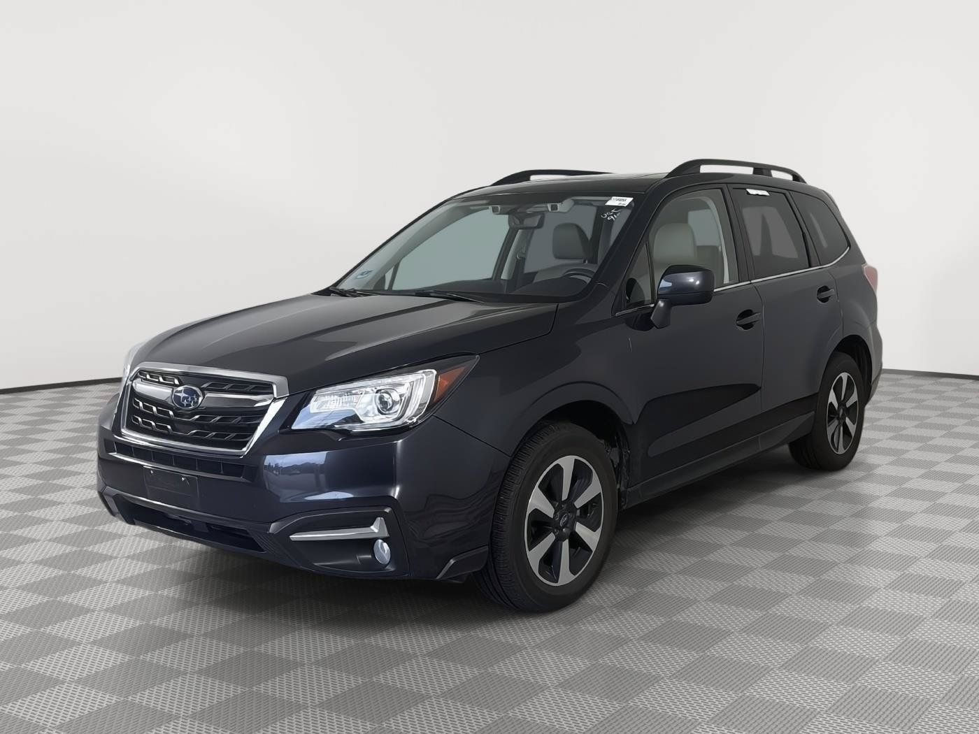 Used 2018 Subaru Forester 2.5i Limited AWD/4WD image 3