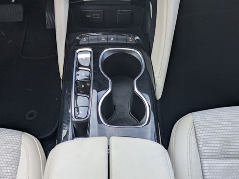 Used 2022 Buick Envision Preferred image 19