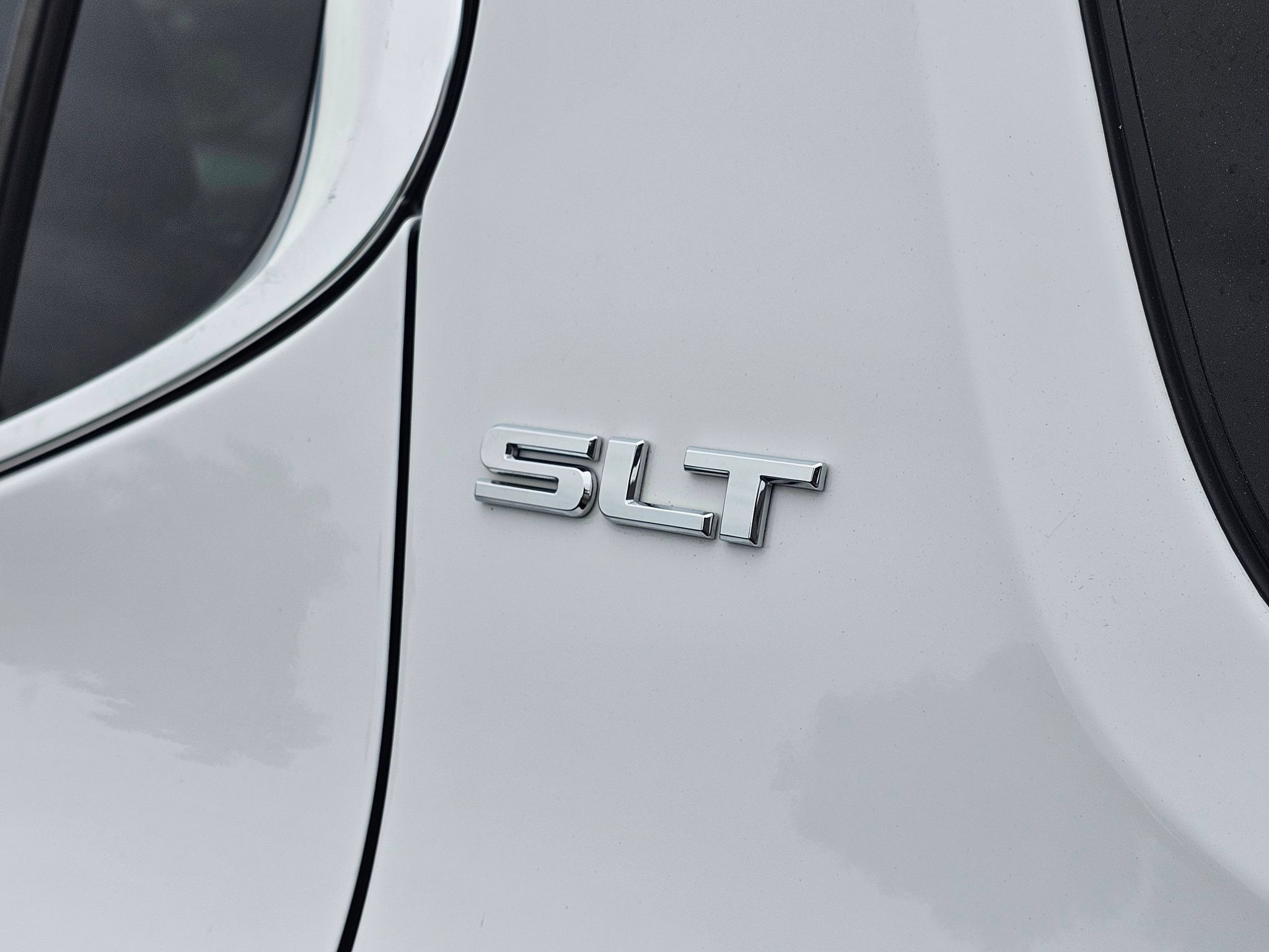 Used 2019 GMC Acadia SLT AWD/4WD image 11