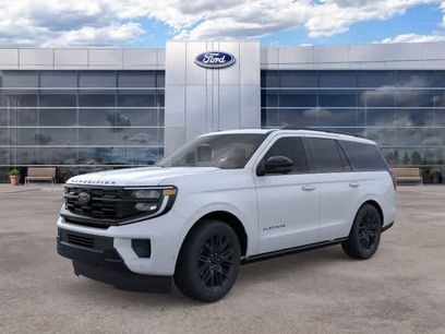 New 2026 Ford Expedition Platinum w/ Stealth Appearance Package