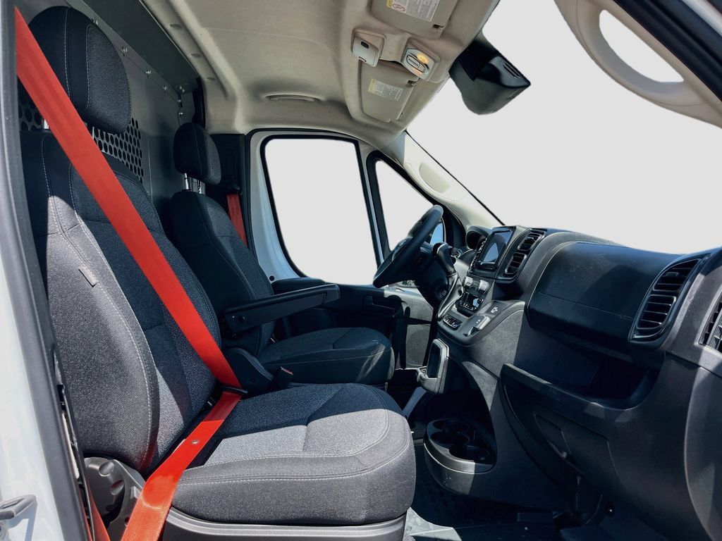 Used 2025 RAM ProMaster 1500 FWD image 24